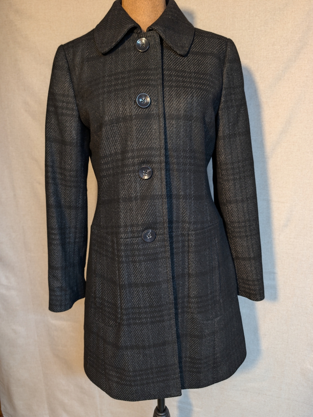 Banana Republic Charcoal Plaid Coat size S